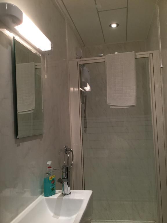 صندرلاند Ashborne Guest House المظهر الخارجي الصورة